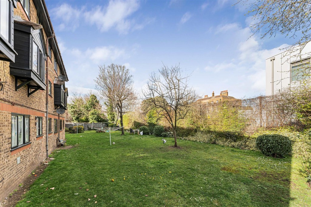 Litchfield Court, Gandhi Close, Walthamstow, London, E17