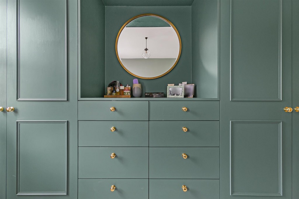 Bromley Road, Walthamstow, London, E17