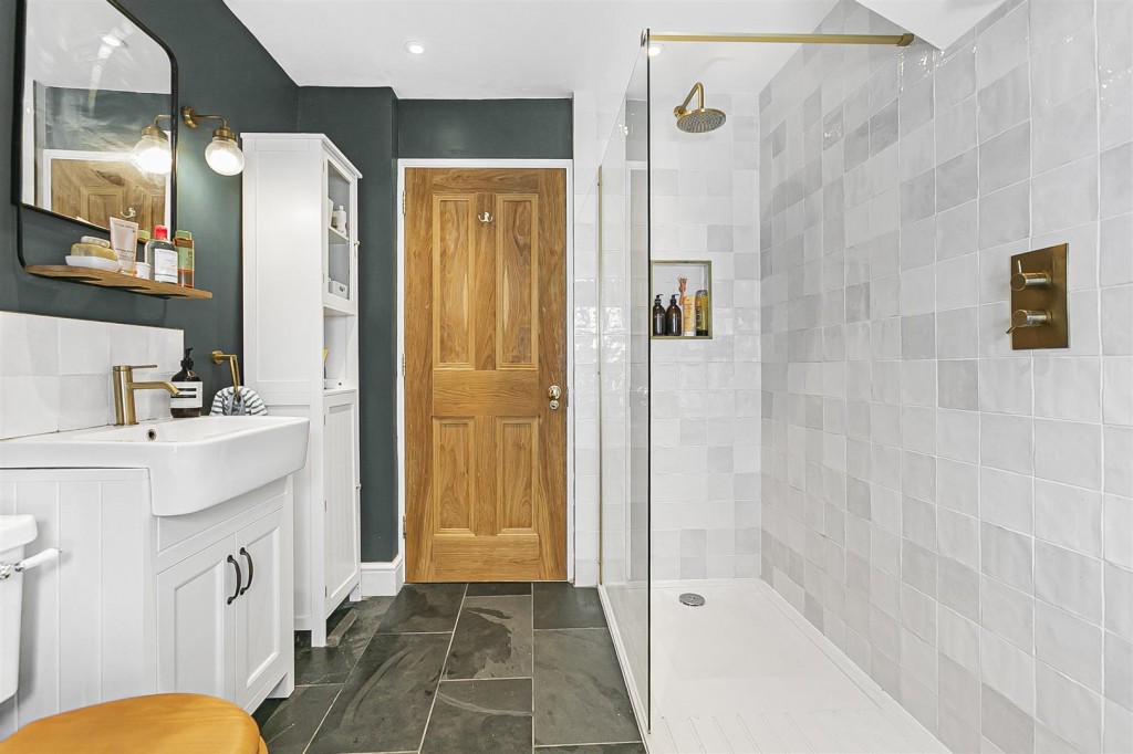 Bromley Road, Walthamstow, London, E17