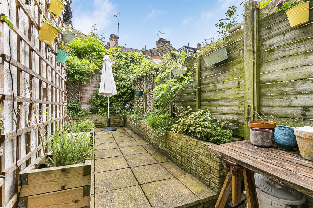 Bromley Road, Walthamstow, London, E17