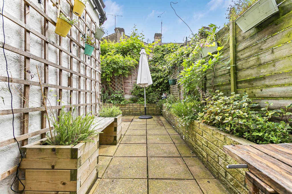 Bromley Road, Walthamstow, London, E17