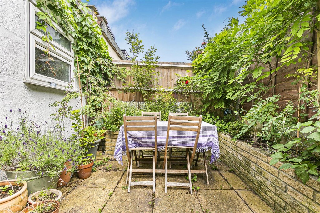 Bromley Road, Walthamstow, London, E17