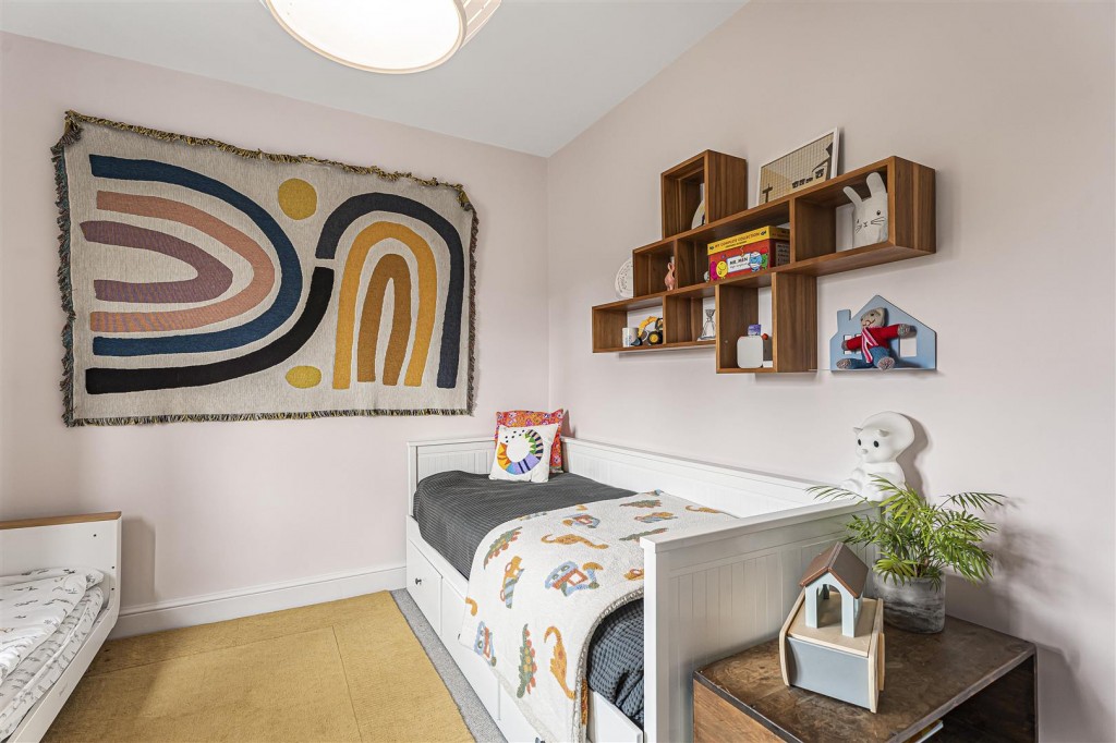 Epsom Road, Leyton, London, E10