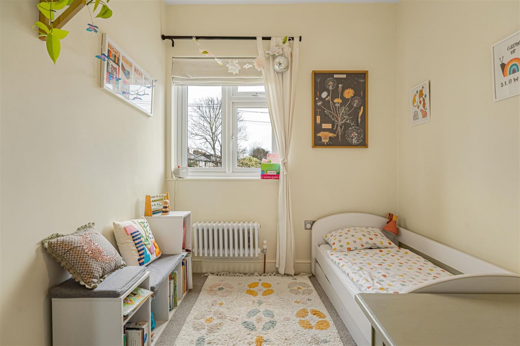 Epsom Road, Leyton, London, E10