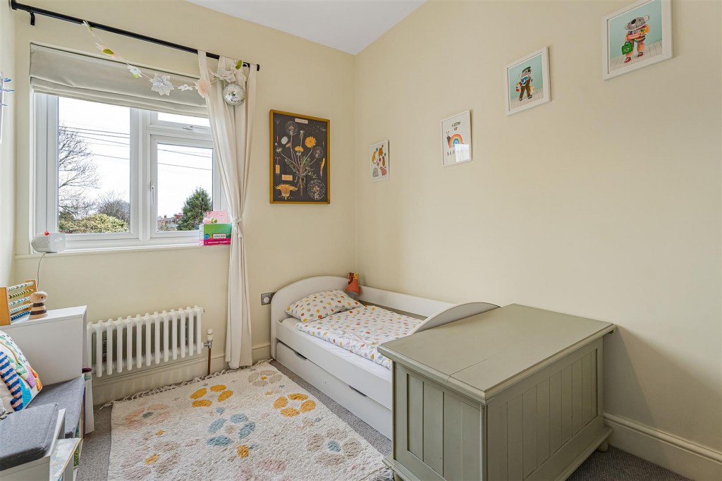 Epsom Road, Leyton, London, E10