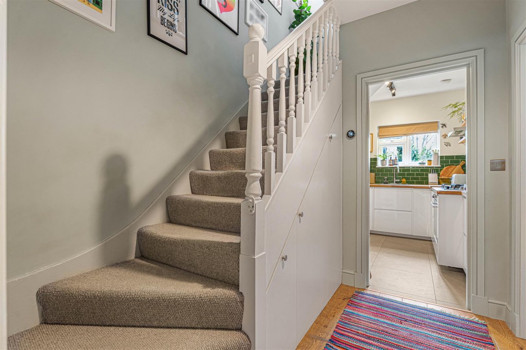 Epsom Road, Leyton, London, E10