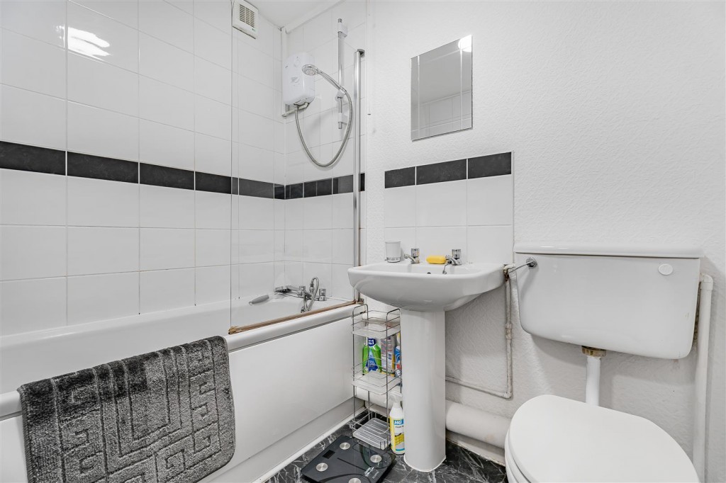 Greenacre Gardens, Walthamstow, London, E17