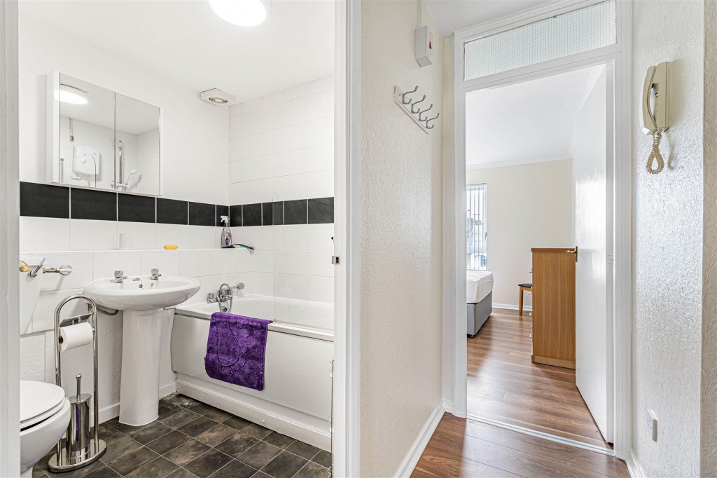 Hastingwood Court, Pembroke Road, Walthamstow, London, E17