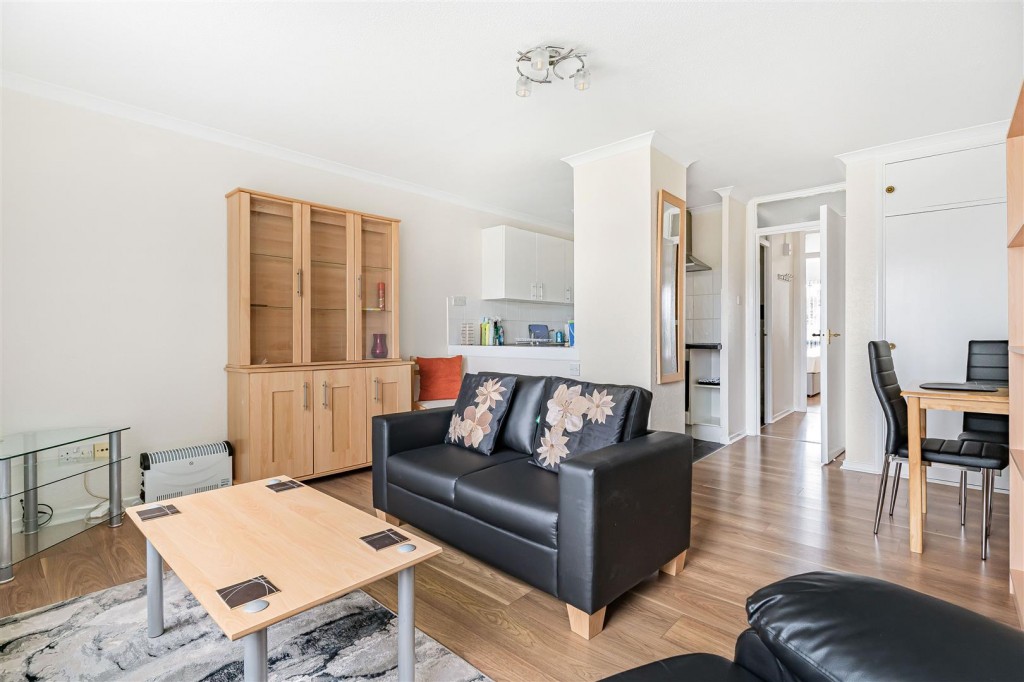 Hastingwood Court, Pembroke Road, Walthamstow, London, E17