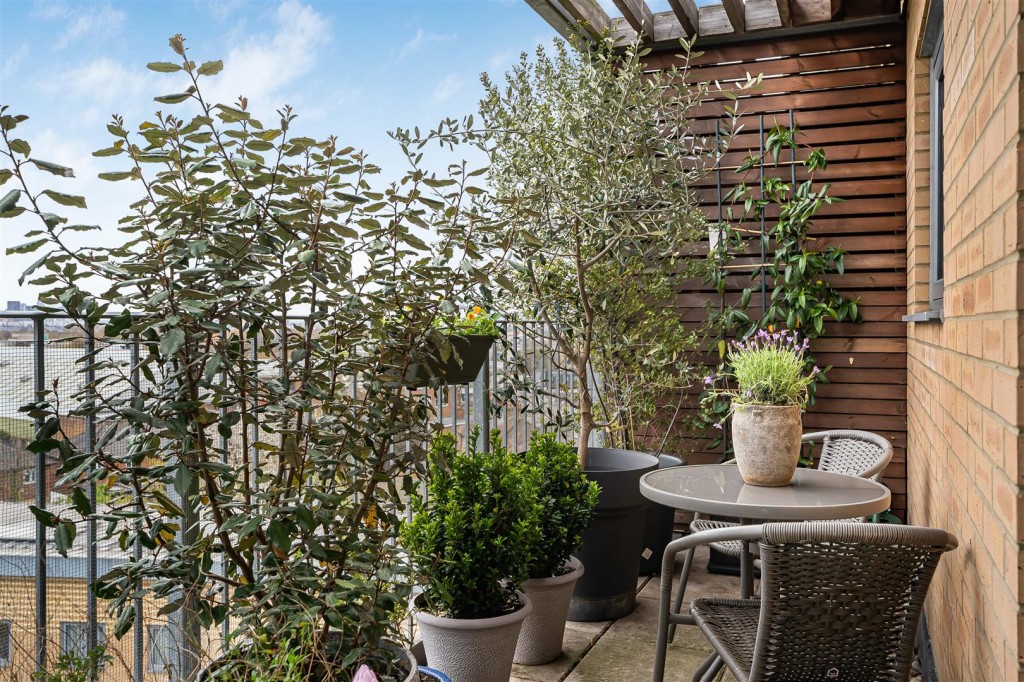 Whitehouse, Leyton Green Road, Leyton, London, E10 6BF