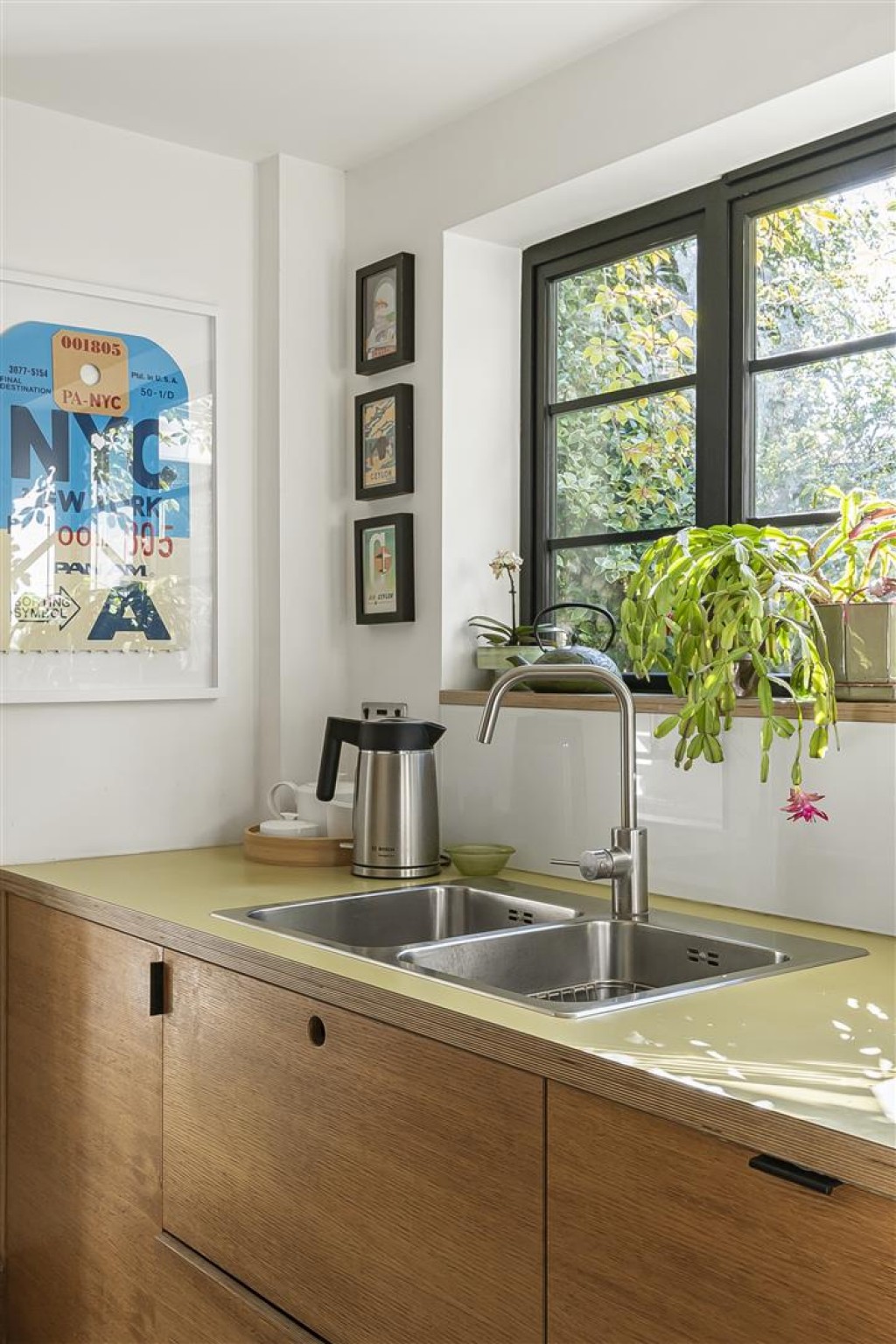 Tower Hamlets Road, Walthamstow, London, E17