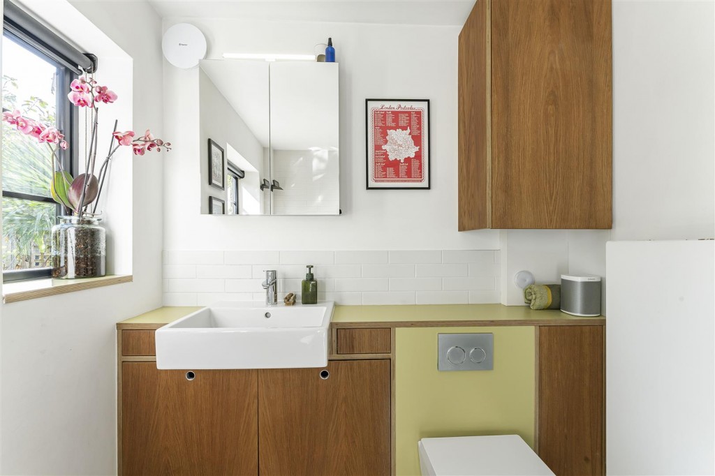 Tower Hamlets Road, Walthamstow, London, E17