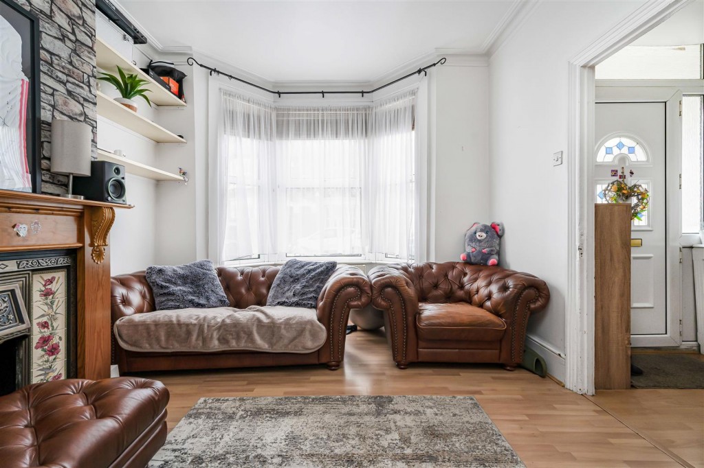 Knotts Green Road, Leyton, London, E10