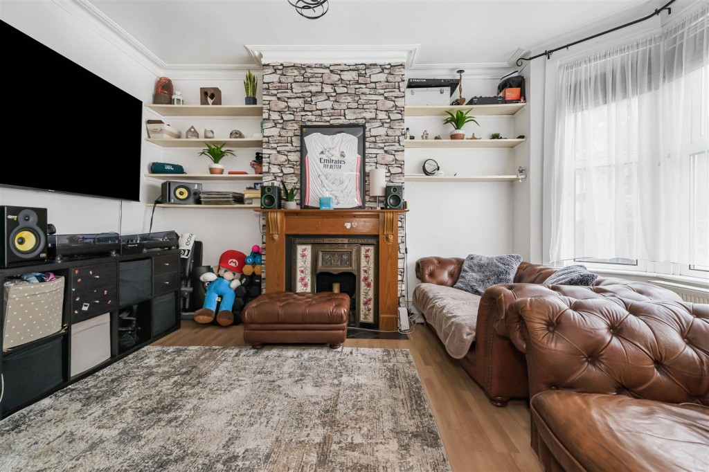 Knotts Green Road, Leyton, London, E10