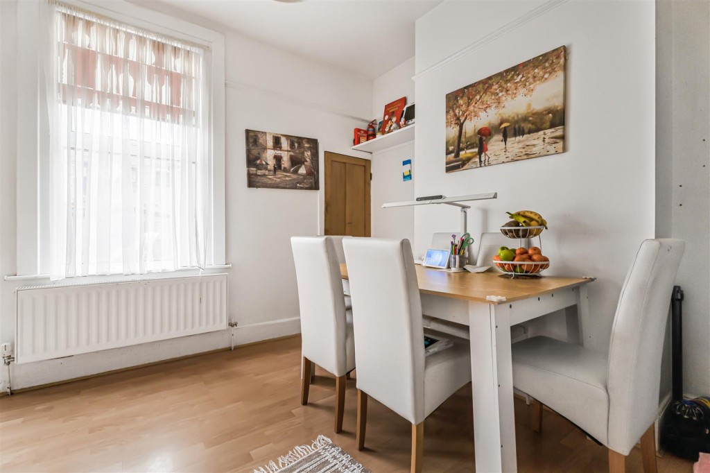 Knotts Green Road, Leyton, London, E10