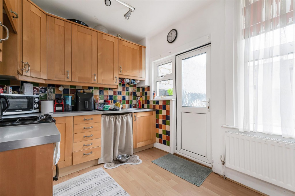 Knotts Green Road, Leyton, London, E10