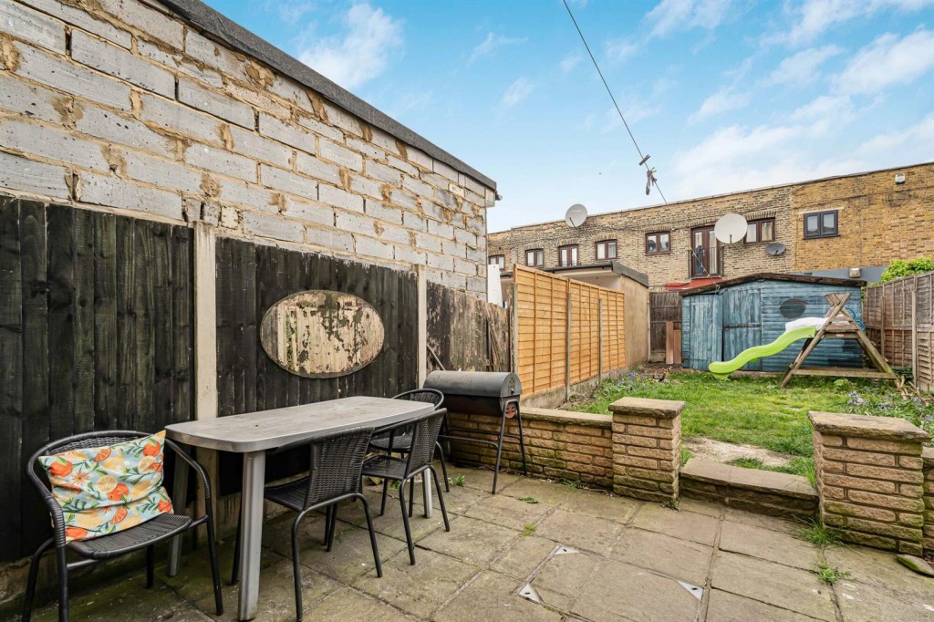 Knotts Green Road, Leyton, London, E10