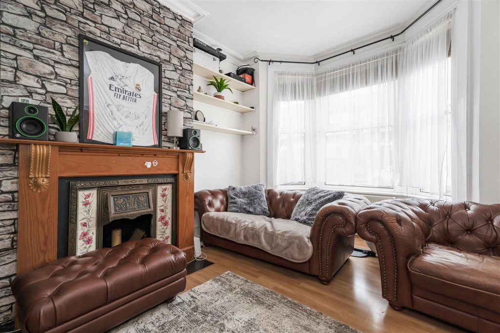 Knotts Green Road, Leyton, London, E10