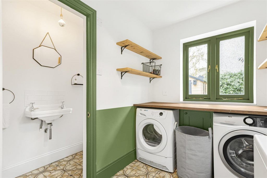 Dawlish Road, Leyton, London, E10