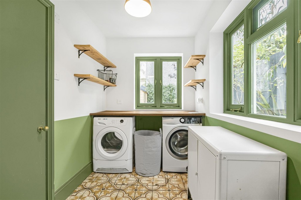 Dawlish Road, Leyton, London, E10