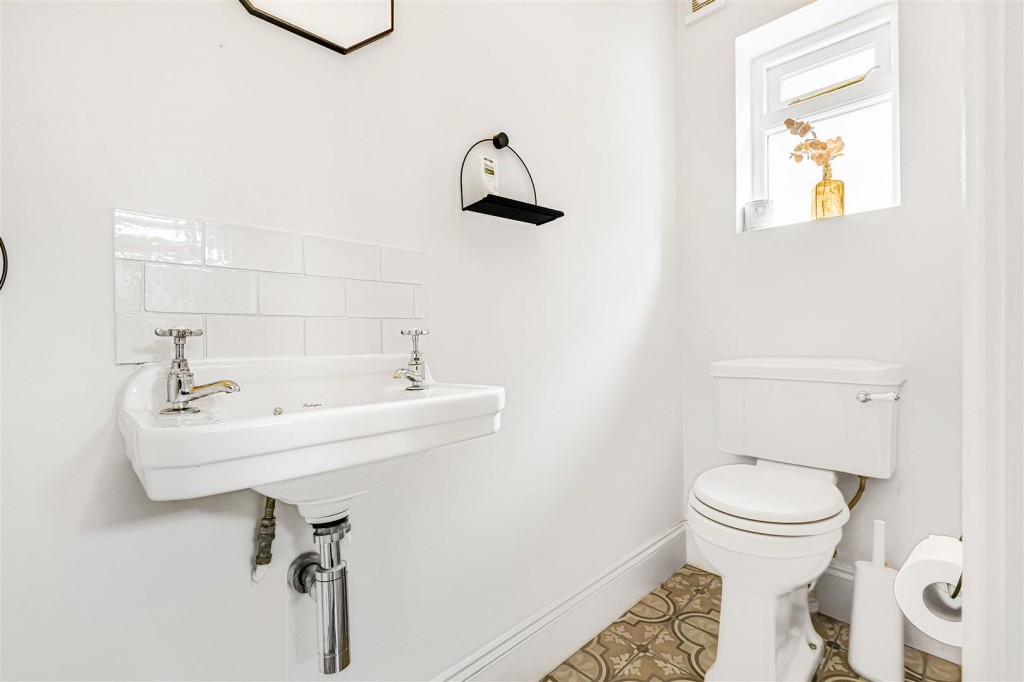 Dawlish Road, Leyton, London, E10
