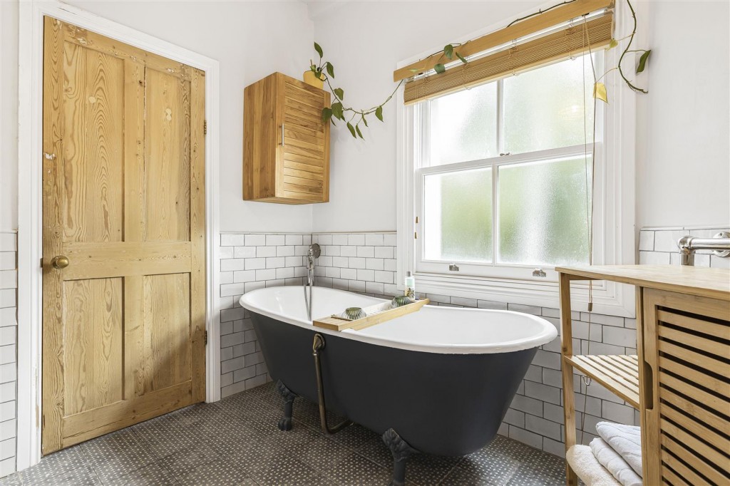 Dawlish Road, Leyton, London, E10