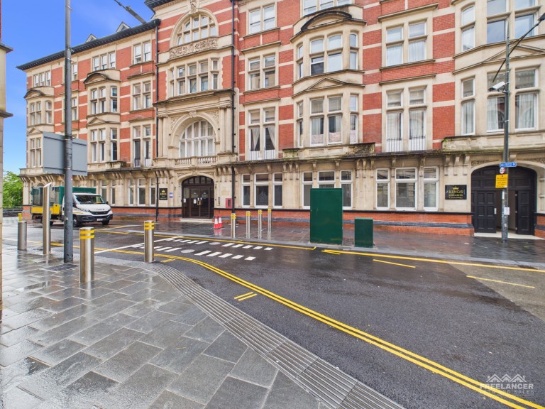 High Street, 6 High Street, Newport
