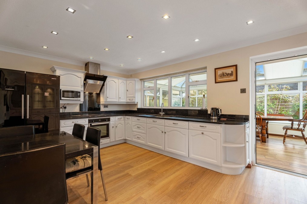 Dikler Close, Bourton-On-The-Water, GL54