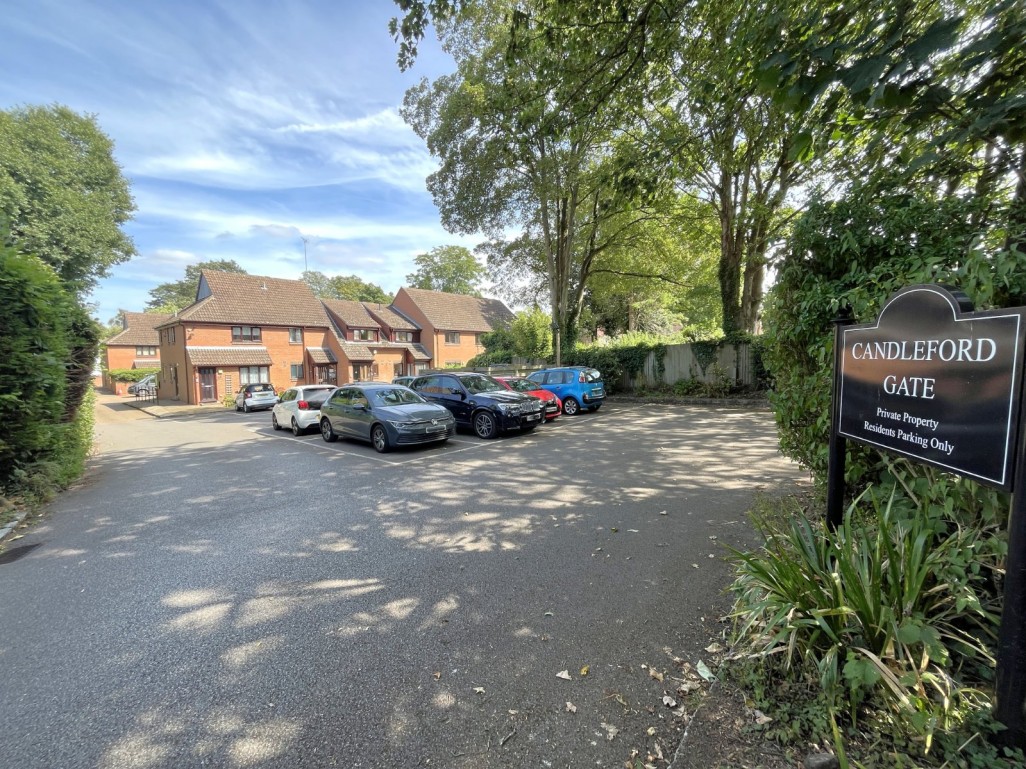 Tower Close, Liphook, Hampshire