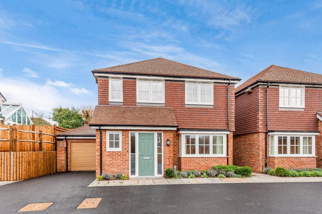South Lane, Clanfield, Hampshire