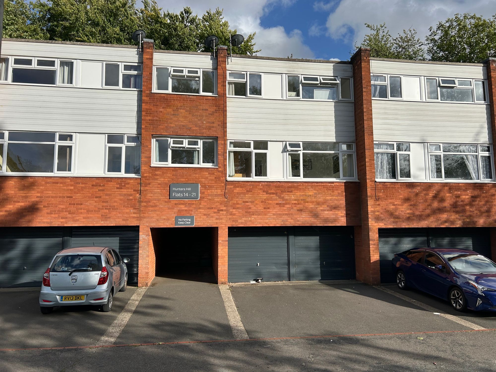 Hunters Hill, High Wycombe, HP13