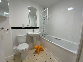 Windrush Drive, High Wycombe, HP13