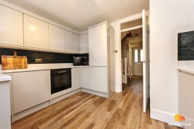 Hithercroft Road, High Wycombe, HP13