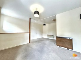 Bevelwood Gardens, High Wycombe, HP12