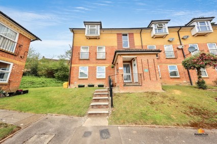 Lower Furney Close, High Wycombe, HP13