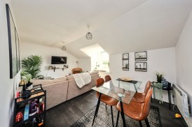 Lower Furney Close, High Wycombe, HP13