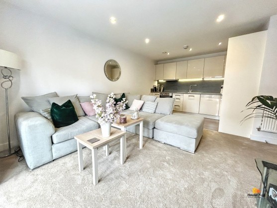 Chequers Avenue, High Wycombe, HP11
