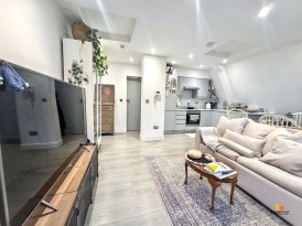 Elgiva Lane, Chesham, HP5