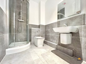 Bellfield Road, High Wycombe, HP13