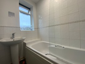 Lane End Road, High Wycombe, HP12