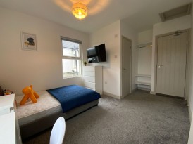 Roberts Road, High Wycombe, HP13
