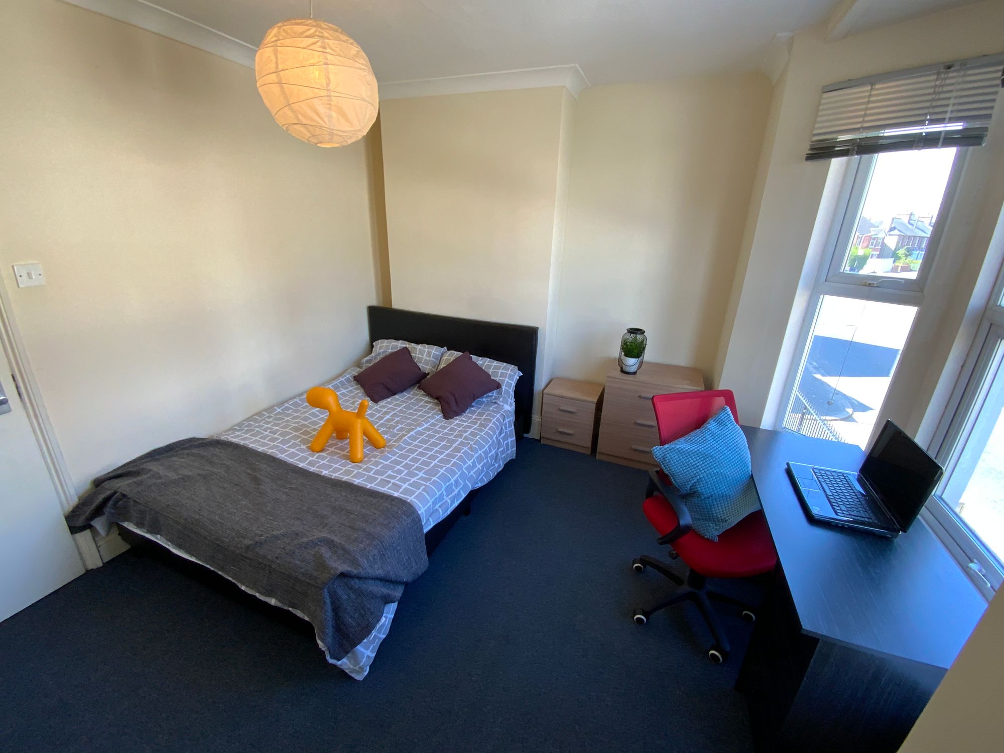 126 Totteridge Road, High Wycombe, HP13