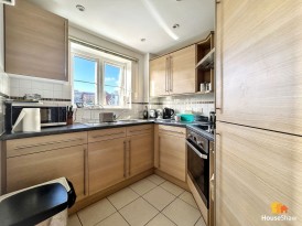 Bellingdon Road, 7 Bellingdon Road, HP5