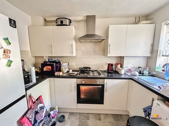 Lark Vale, Aylesbury, HP19