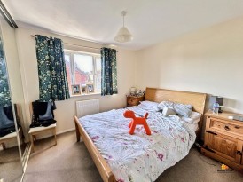 Lark Vale, Aylesbury, HP19