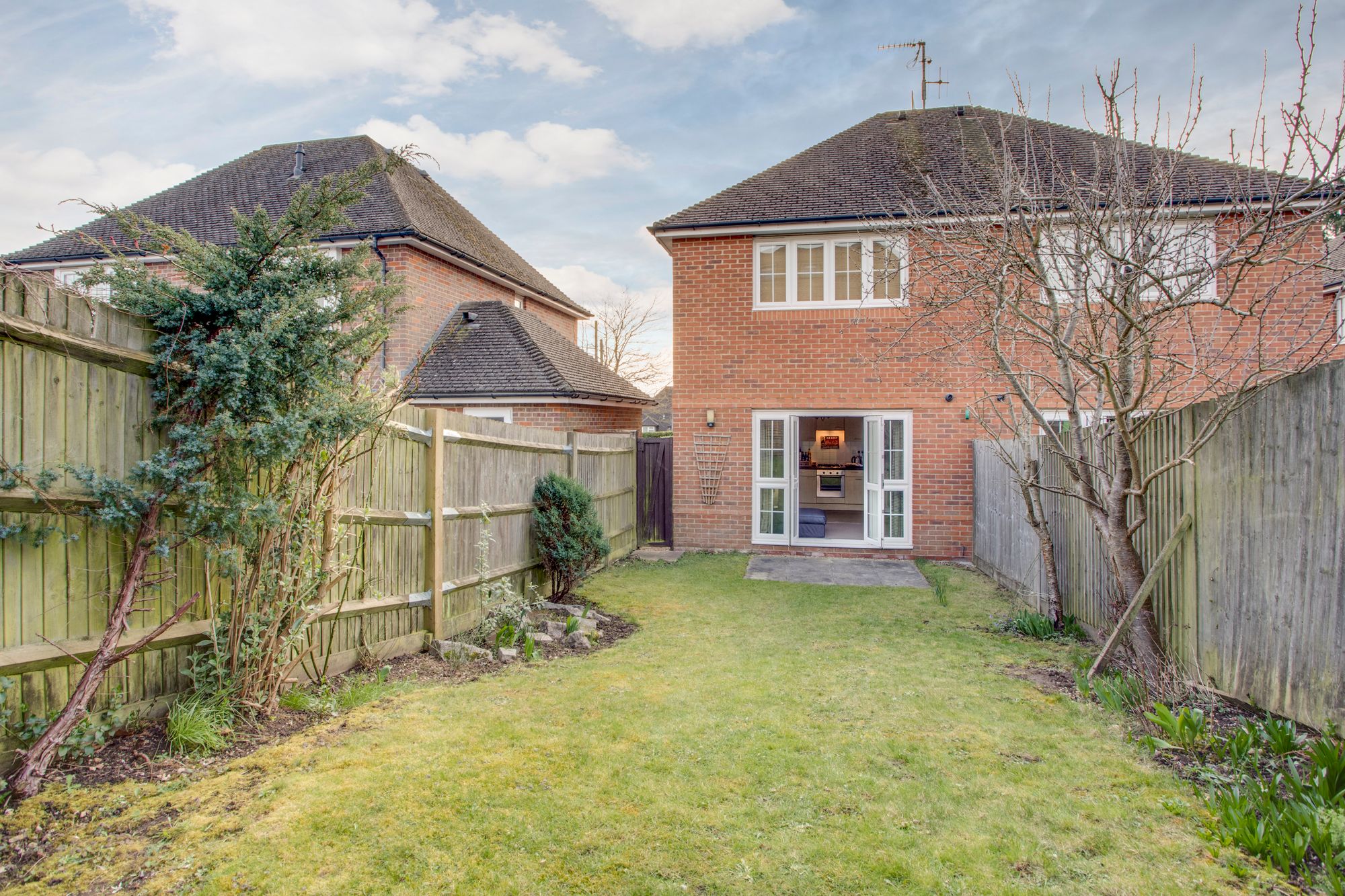 Groves Way, Chesham, HP5