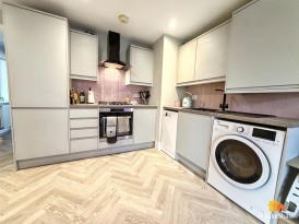 Groves Way, Chesham, HP5