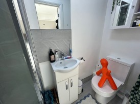 London Road, High Wycombe, HP11