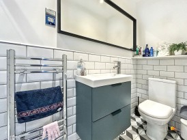 13 Rosebery Avenue, High Wycombe, HP13