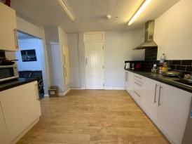 Fairfax Crescent, Aylesbury, HP20
